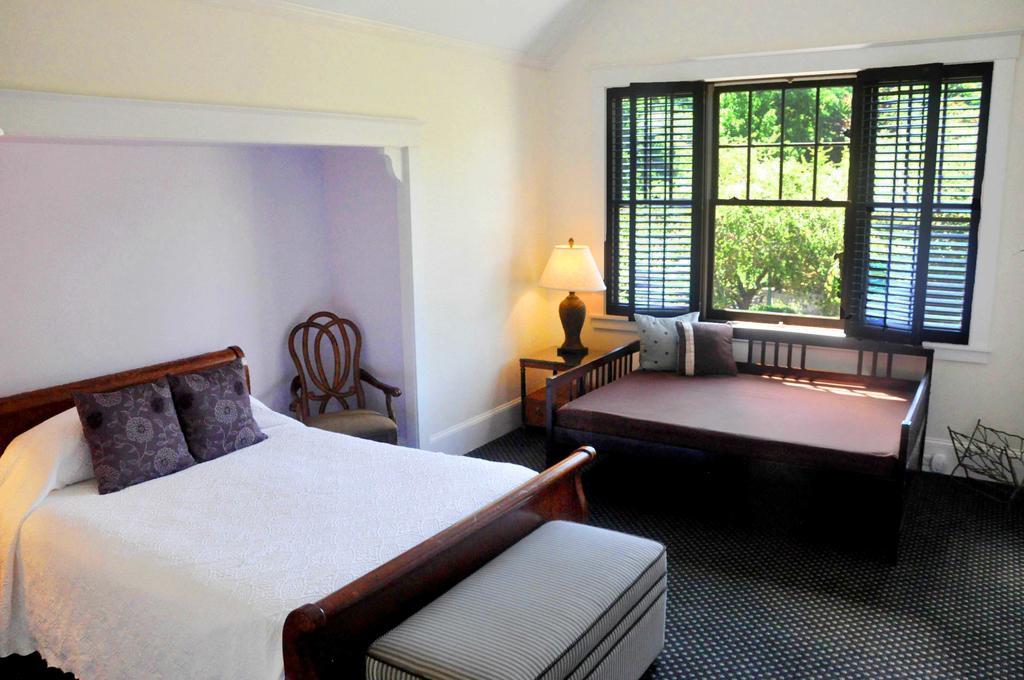 Om Sanctuary Holistic Retreat Hotel Asheville Kültér fotó
