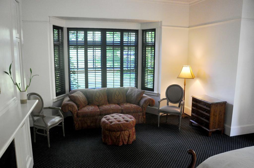Om Sanctuary Holistic Retreat Hotel Asheville Kültér fotó