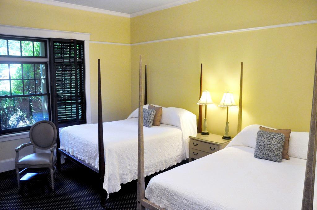Om Sanctuary Holistic Retreat Hotel Asheville Kültér fotó
